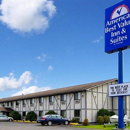 America'S Best Value Inn & Suites International Falls Extérieur photo