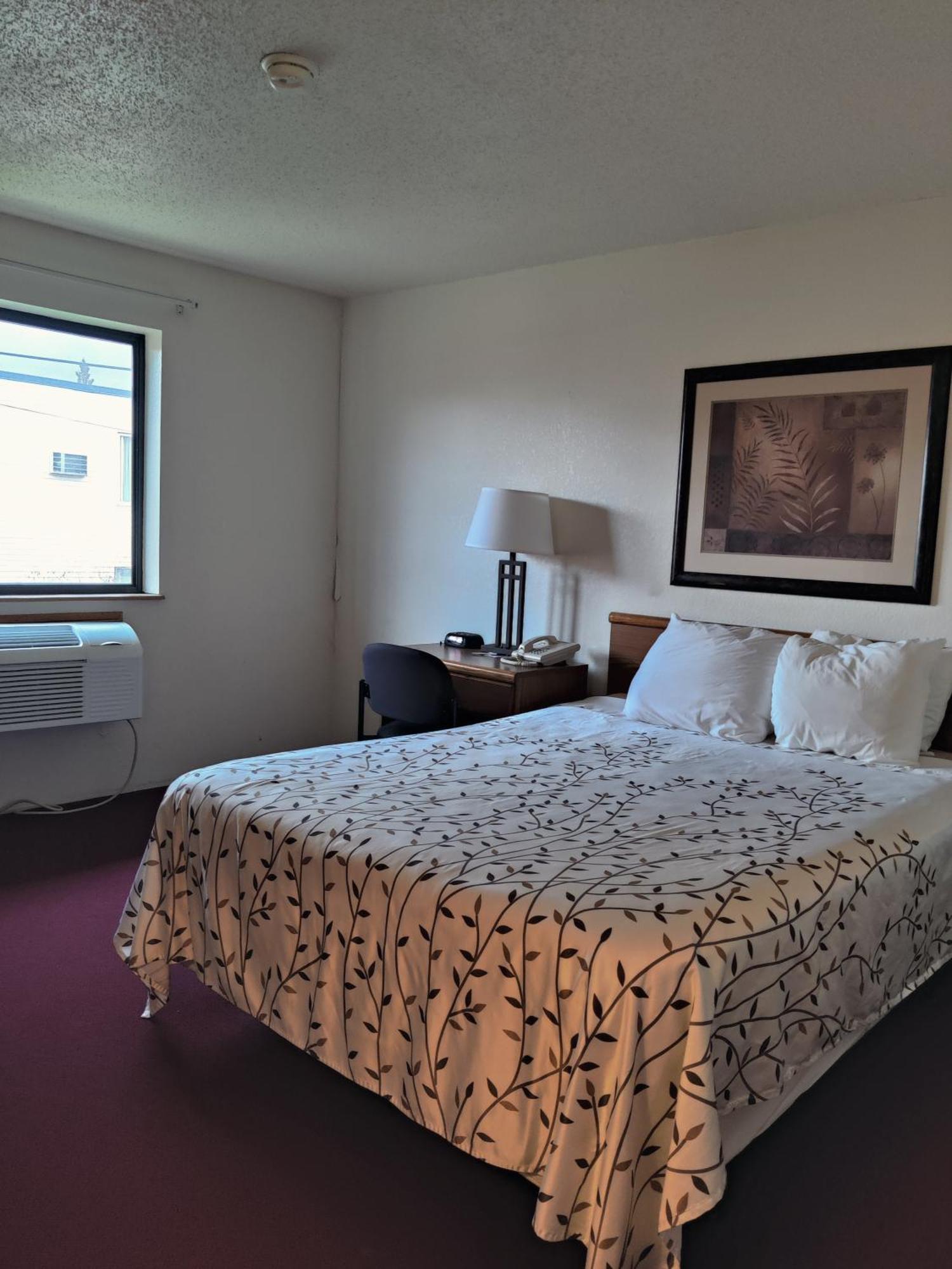 America'S Best Value Inn & Suites International Falls Extérieur photo
