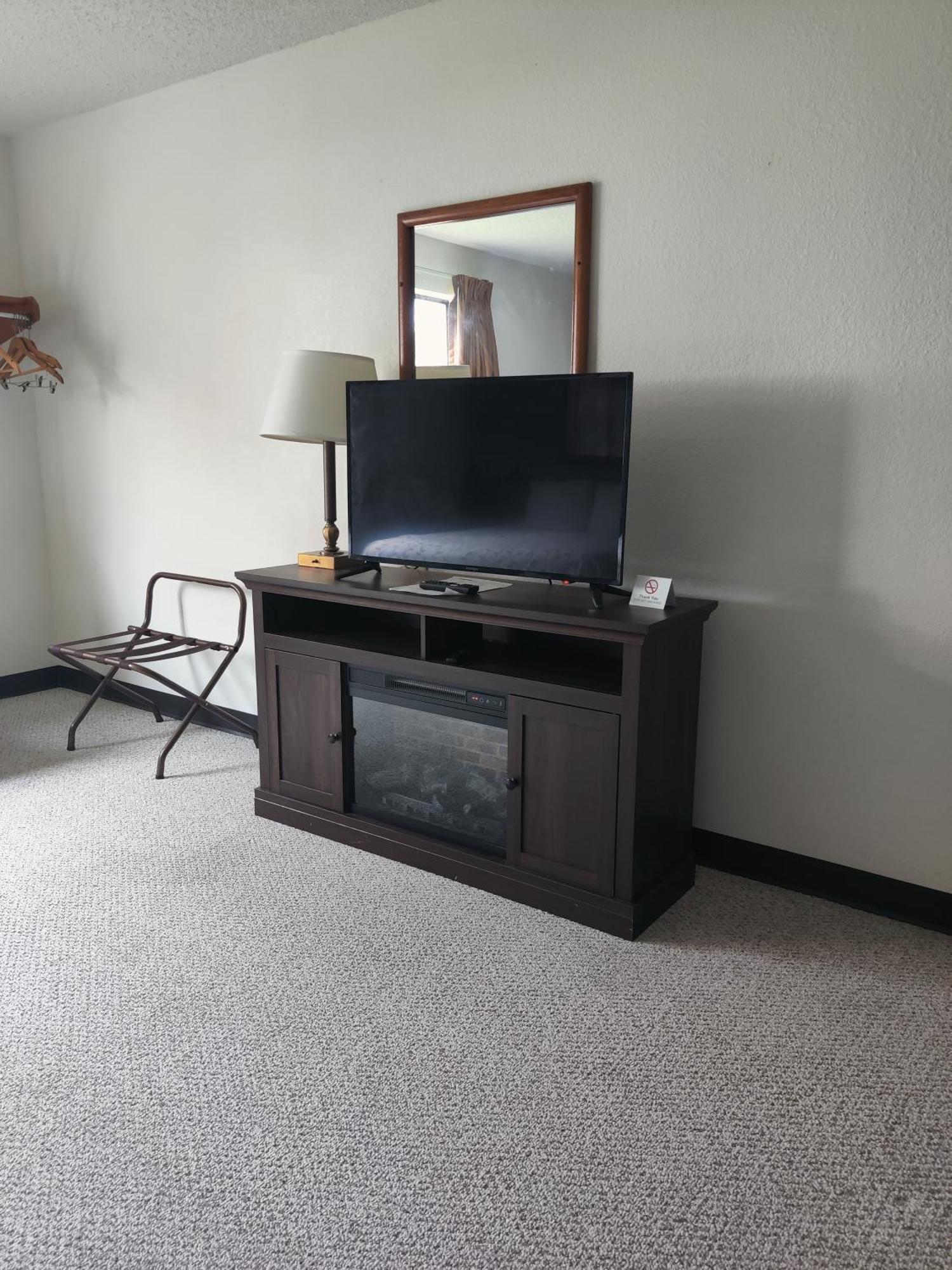 America'S Best Value Inn & Suites International Falls Extérieur photo